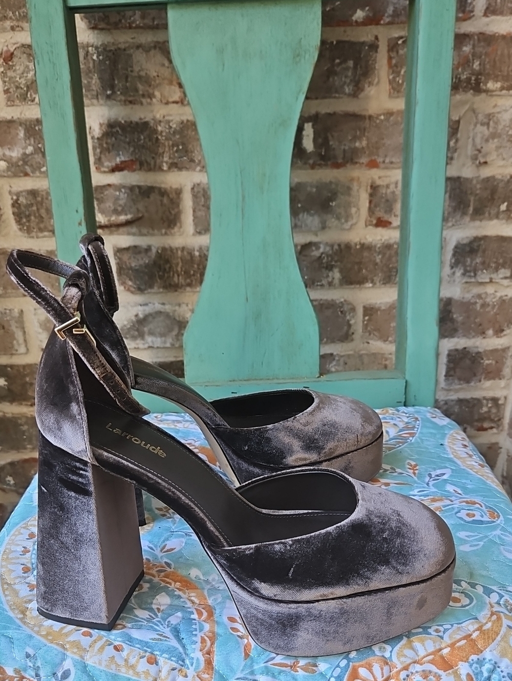 Larroude The Ari Expresso Velvet Brown Platform Ankle-Strap Heels Size 8.5 - Picture 4 of 6